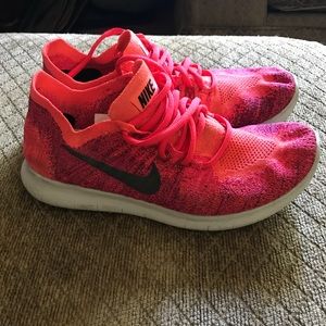 Nike free fly knits